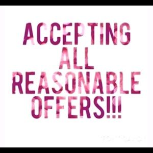 All reasonable offers are welcome😊